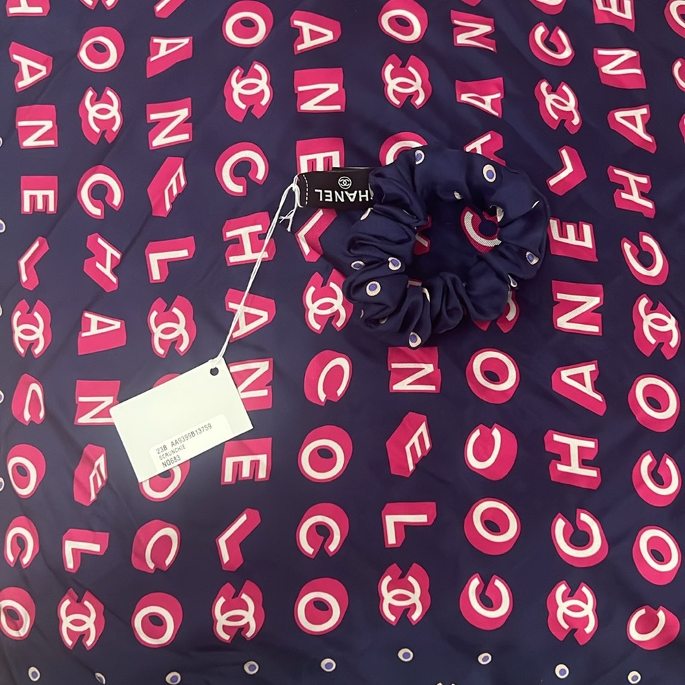 Chanel Navy Blue Logo Hair Accessory Scarf and Scrunchie - Picture 8 of 9